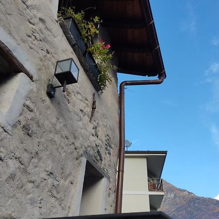 Pietra Viva - Casa Per Vacanze Chiavenna Exterior foto